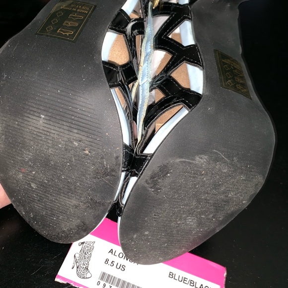 SHOEDAZZLE Alonsa Black & Light Blue heels - Picture 4 of 8